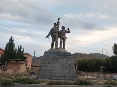 水泥塑石假山景观制作水泥园林工厂假山景观假山假树流水设计施工图2