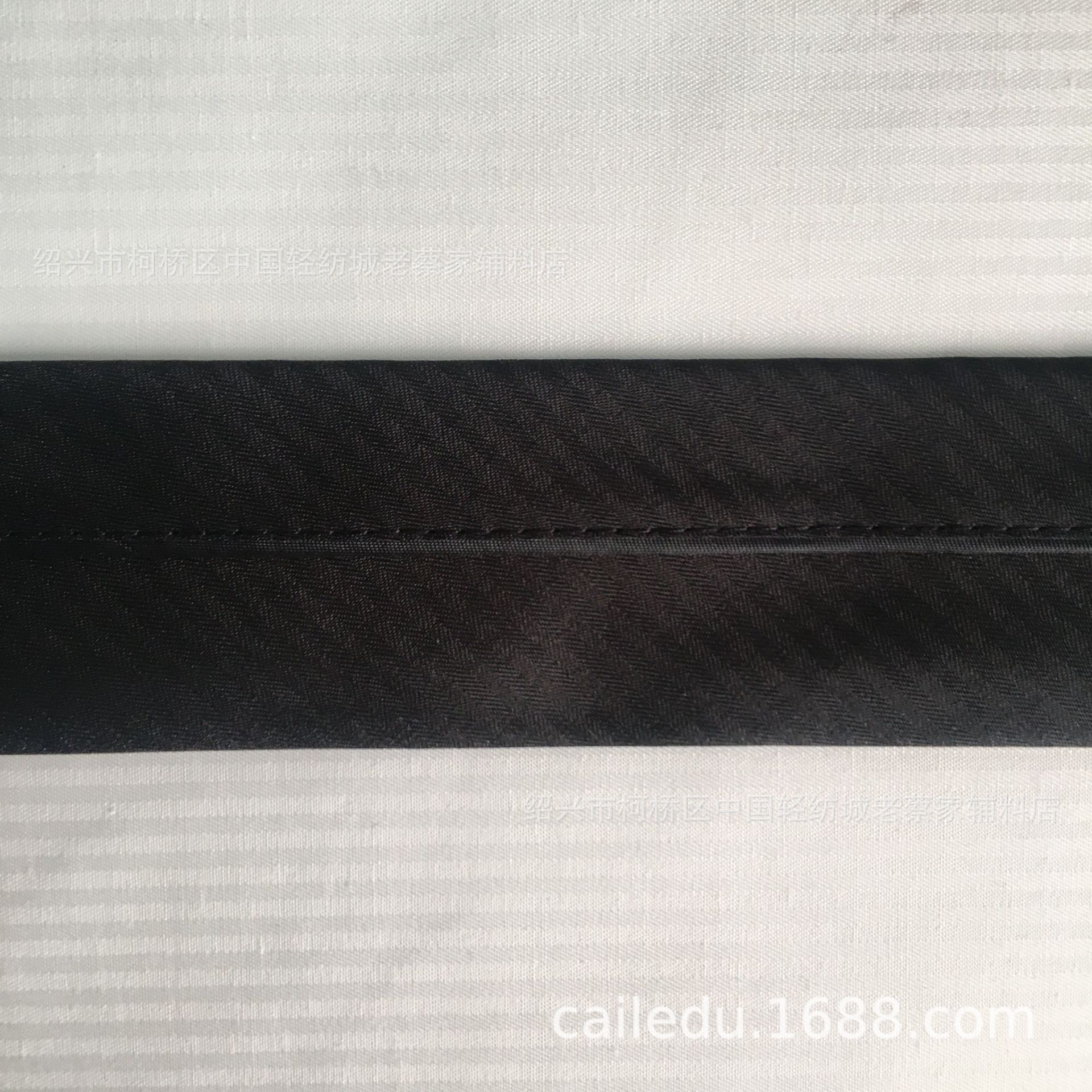 F674DDBBADA2159C793E75B72E165A